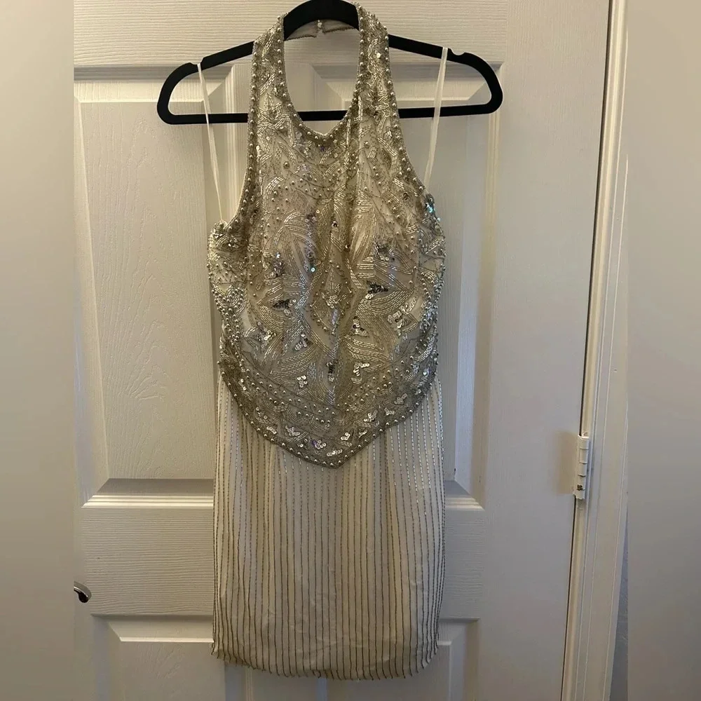 A.J. Bari Women’s Vintage  Sequin Mini Dress sz 4